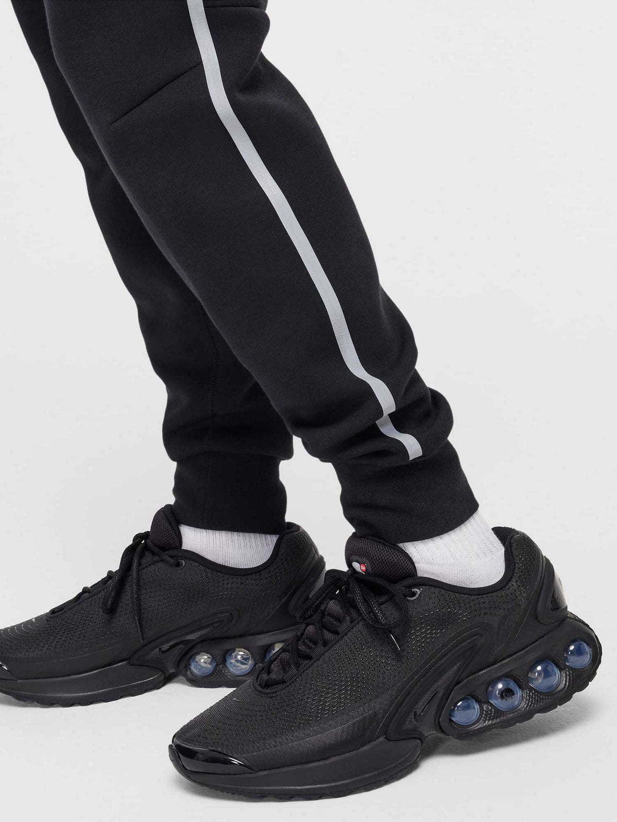 NIKE Спортно долнище M NK TCH SSNL TF+ JOGGER