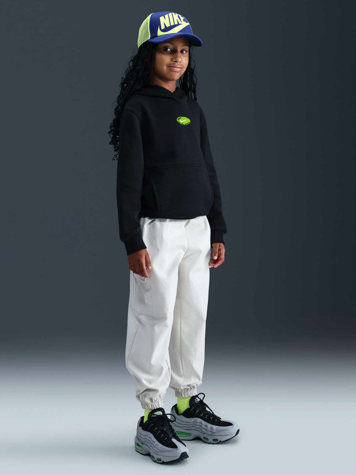 NIKE Суитшърт K NSW CLUB FLC HDY OC