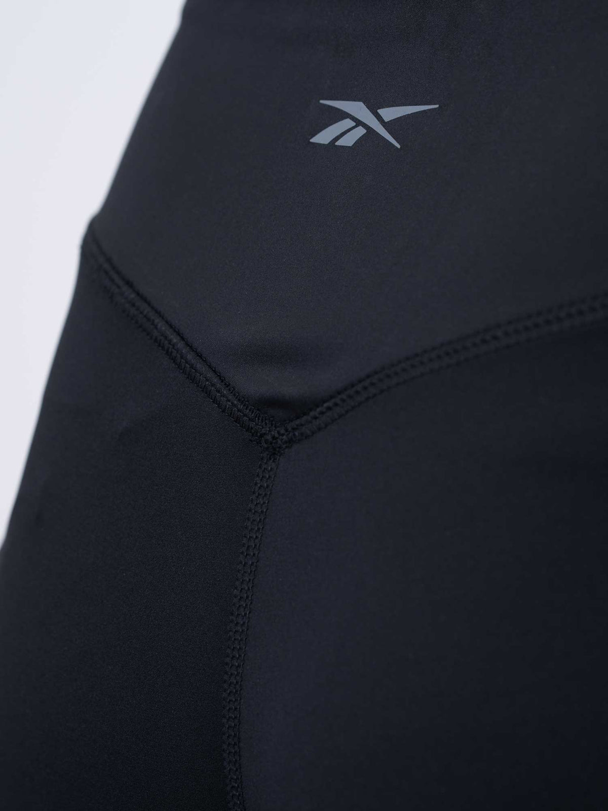 REEBOK Клин STUDIO MESH HR TIGHT