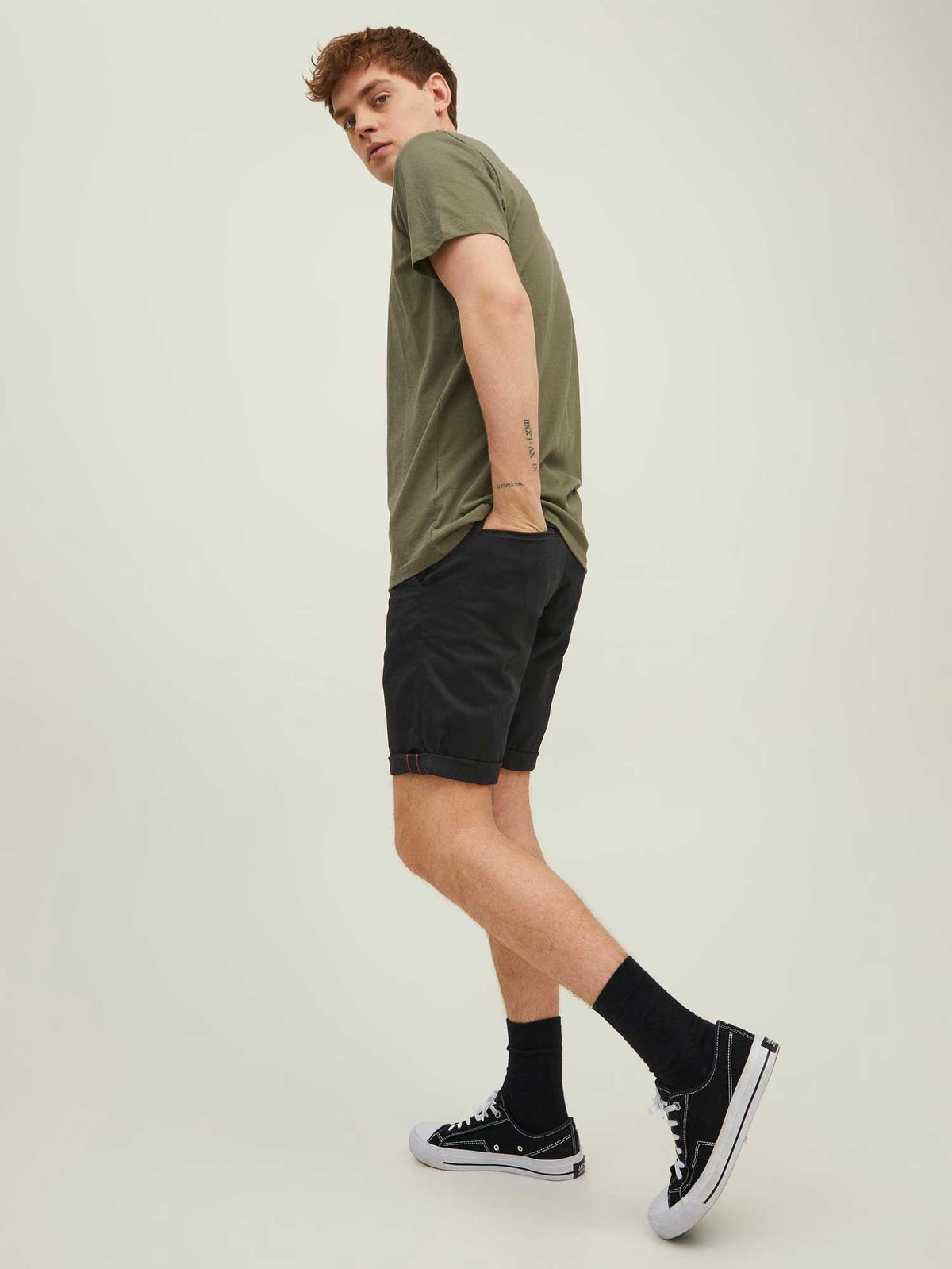 JACK & JONES Къси панталони JPSTBOWIE JJSHORTS SOLID SN